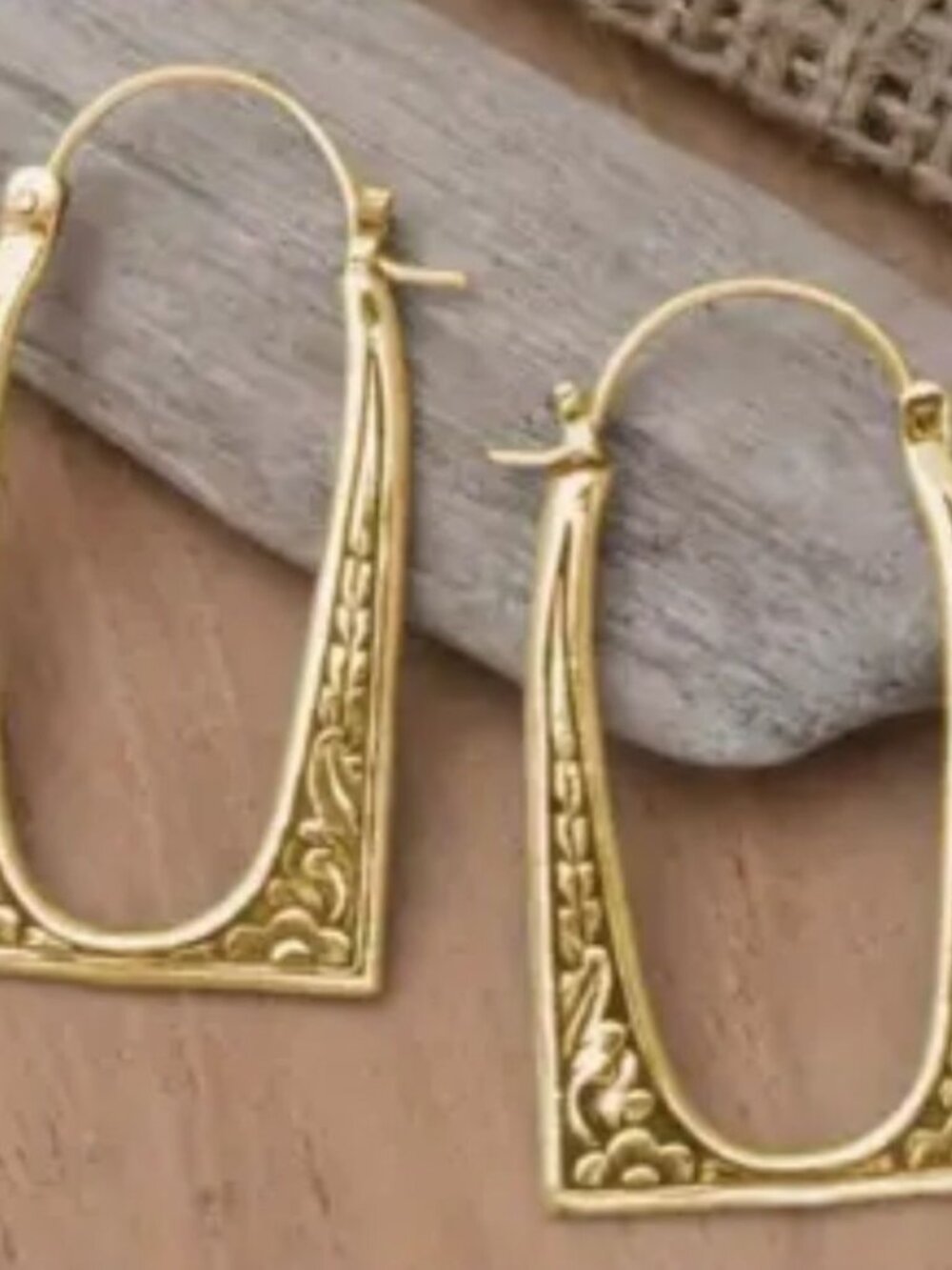 GeometricTextured Earrings N850